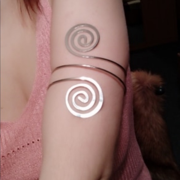 Swirl arm band bracelet - Picture 3 of 7